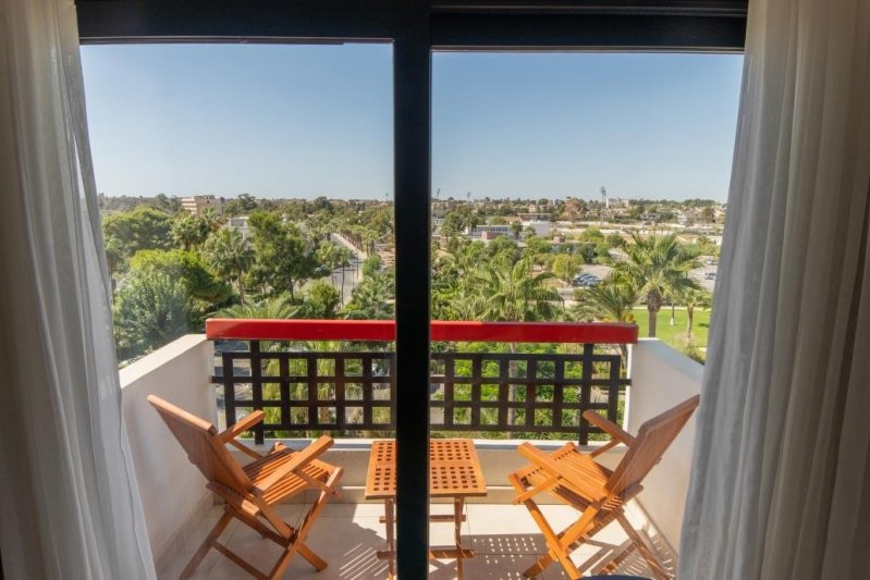 Észak-Ciprus utazás Arkin Palm Beach