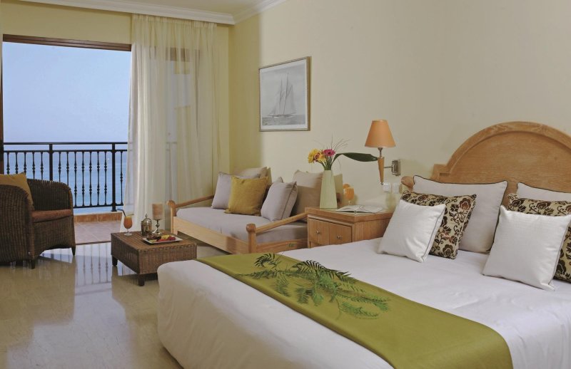 Kétágyas szoba tengerre néző kilátással