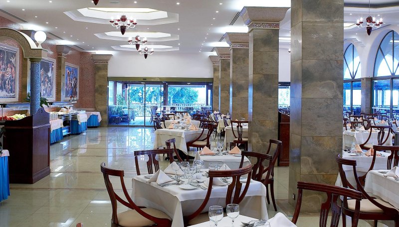 Rodosz utazás Atrium Palace