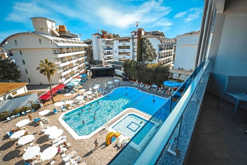 Alanya utazás Avena Resort & Spa