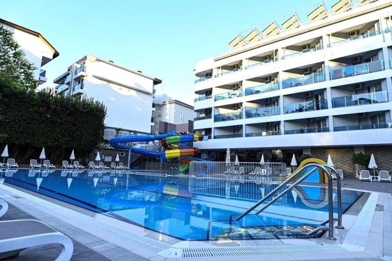 Alanya utazás Avena Resort & Spa