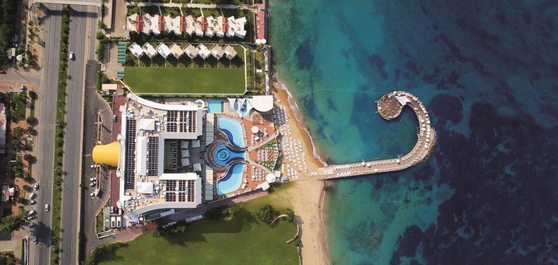 Alanya utazás Azura Deluxe Avsallar