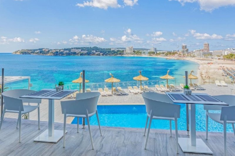 Mallorca Magaluf utazás Bahia Principe Escape Coral Playa