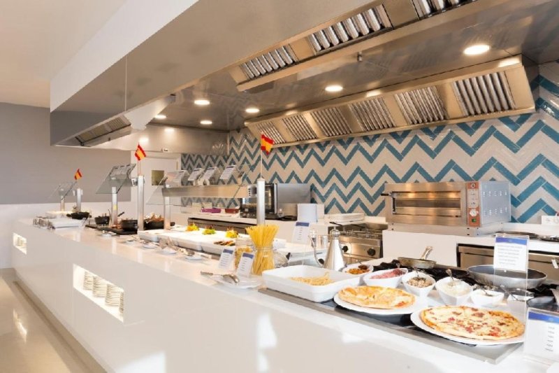 Mallorca Magaluf utazás Bahia Principe Escape Coral Playa