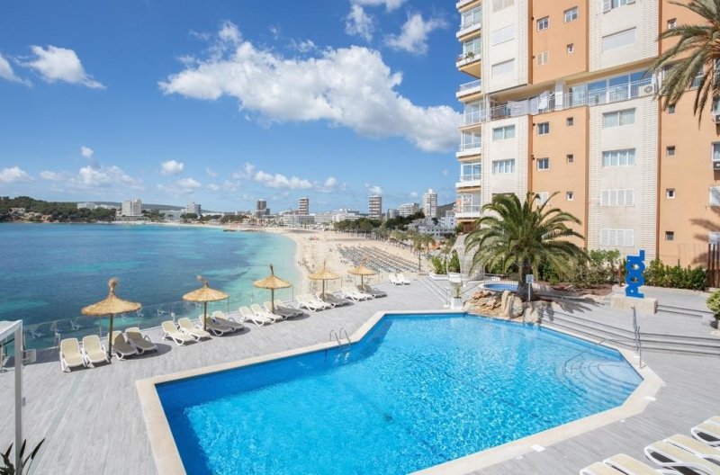 Mallorca Magaluf utazás Bahia Principe Escape Coral Playa