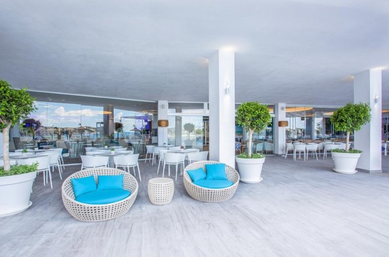 Mallorca Magaluf utazás Bahia Principe Escape Coral Playa