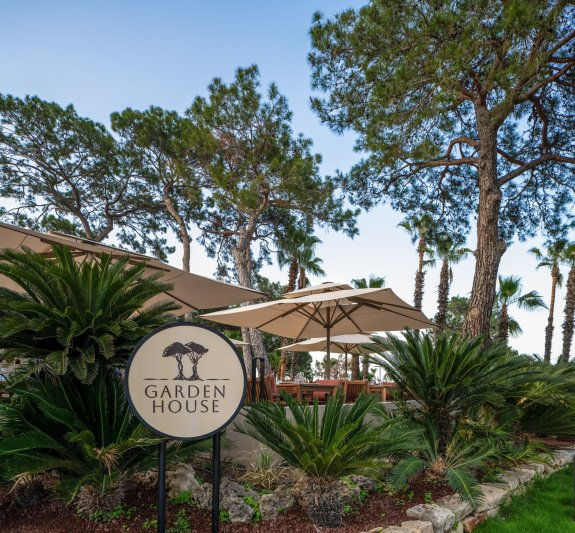 Kemer utazás Balmy Foresta