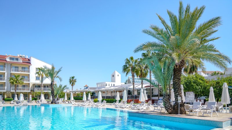 Barut B Suites Side