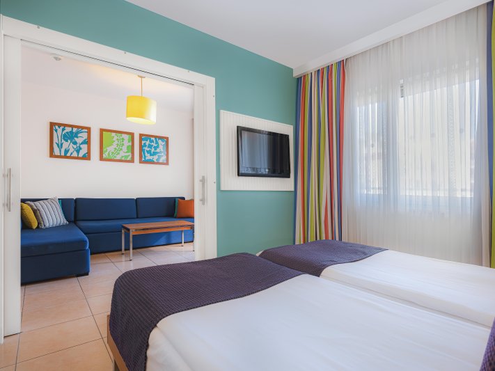 Barut B Suites Side