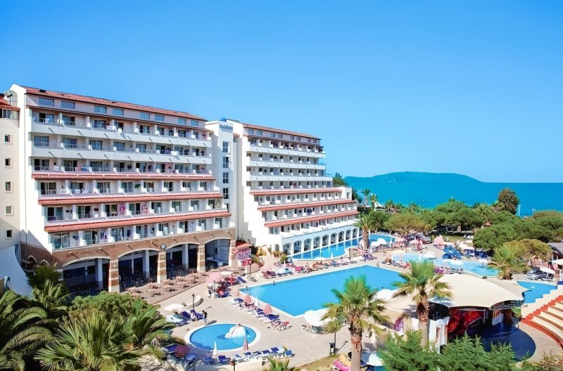 Kusadasi utazás Batihan Beach Resort