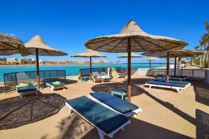 Hurghada utazás Bel Air Azur Resort
