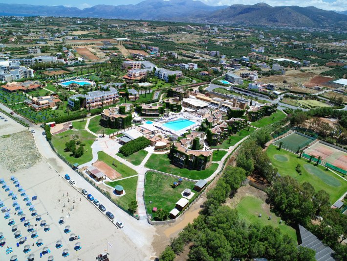 Bella Beach Kréta Anissaras