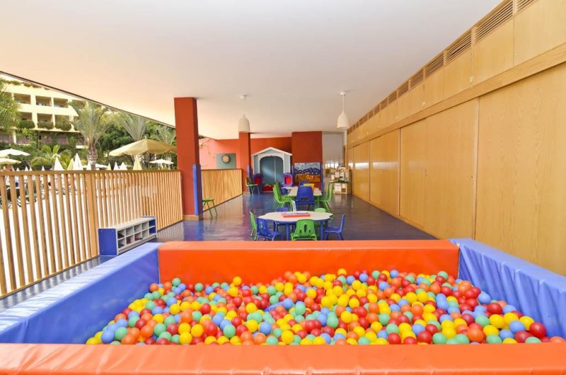 Tenerife Costa Adeje utazás Hotel Best Jacaranda