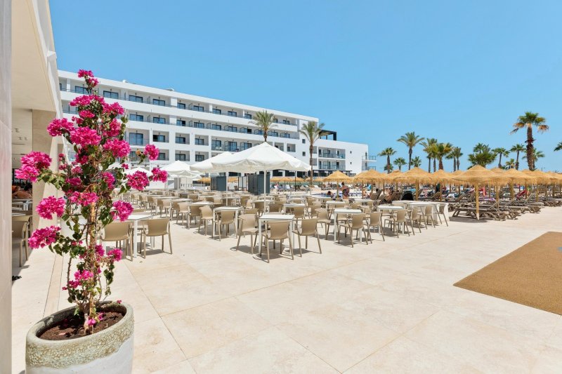 Costa de Almería utazás Best Oasis Tropical