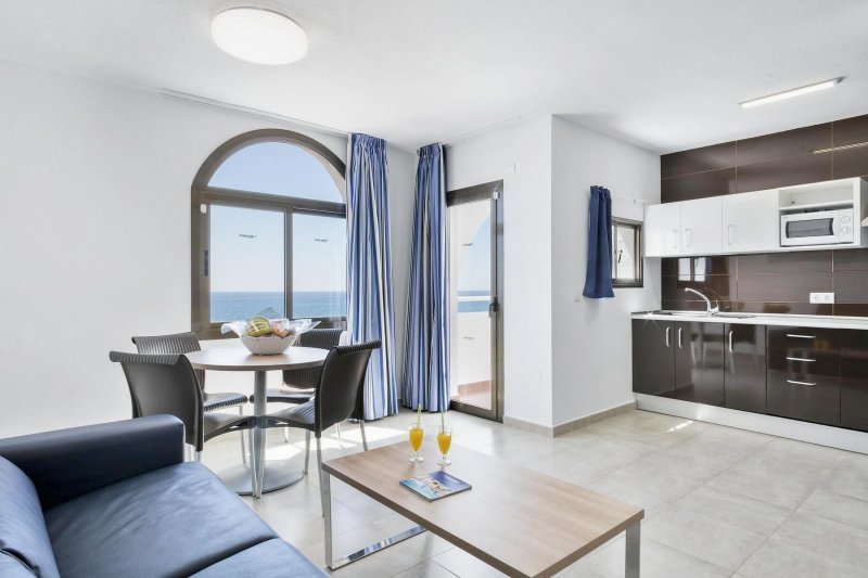 Apartman - nappali konyhával