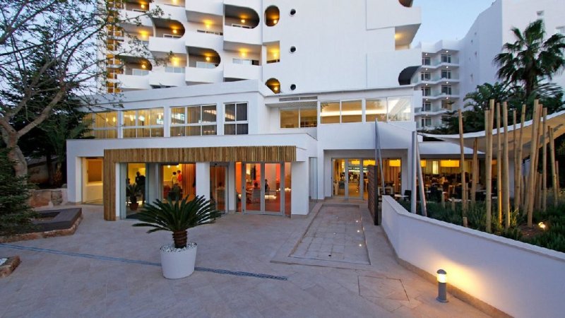 Mallorca utazás Bg Pamplona