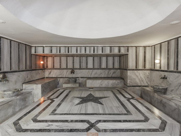 Bieno Venus Hotel & Spa Side