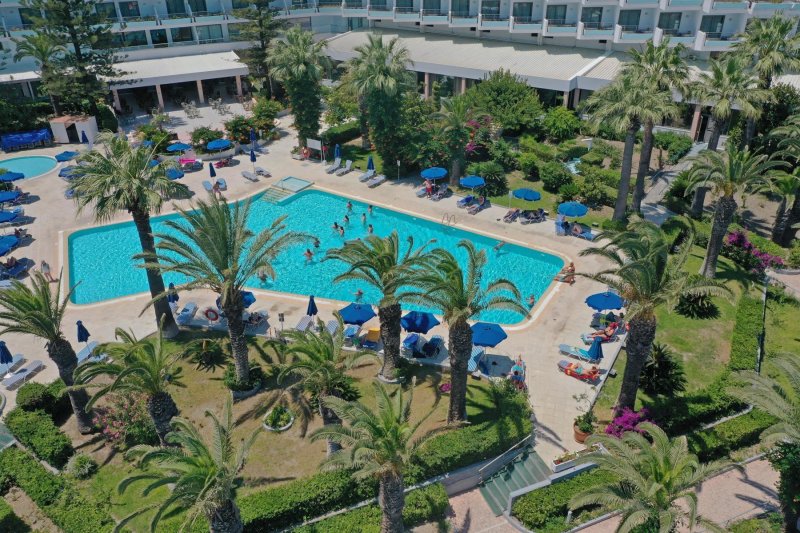 Rodosz Ialyssos utazás D Andrea Mare Beach