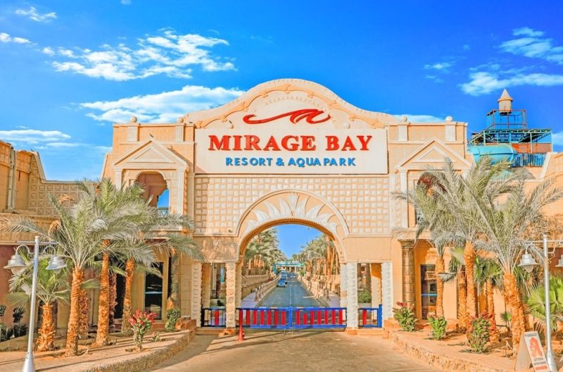 Hurghada utazás Blue Lake Resort & Aquapark