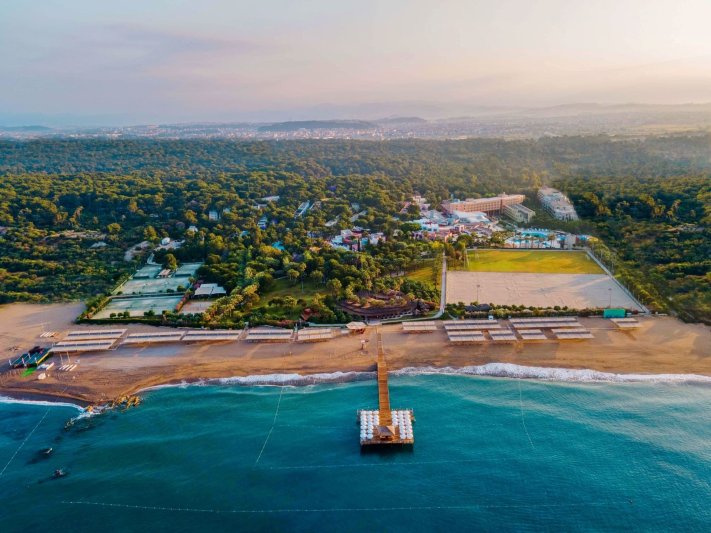 Side utazás Blue Waters Club