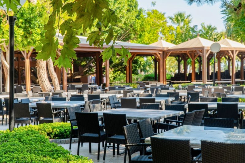 Blue Waters Club Side