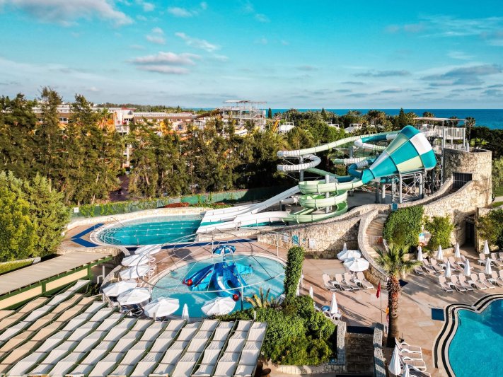 Side utazás Blue Waters Club