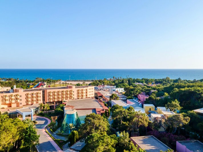 Side utazás Blue Waters Club