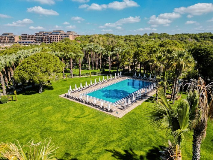 Side utazás Blue Waters Club