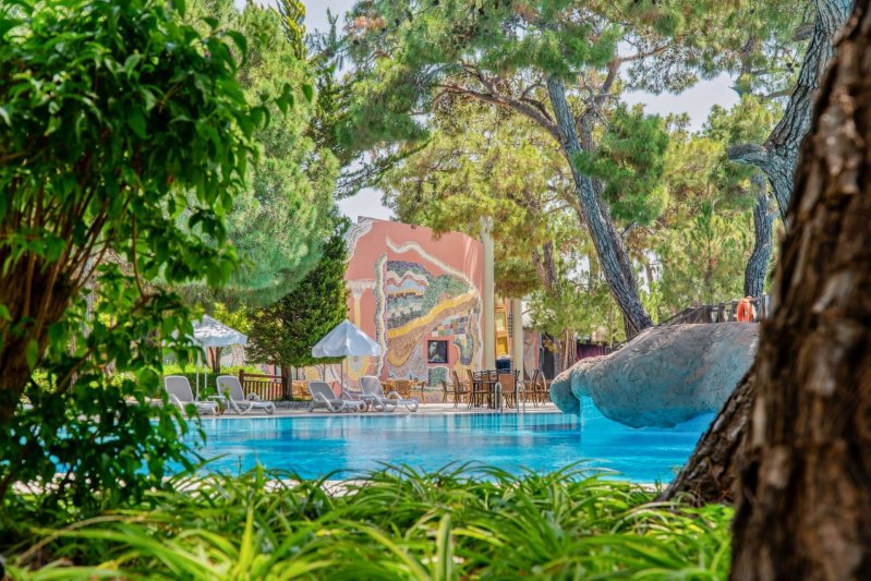 Side utazás Blue Waters Club