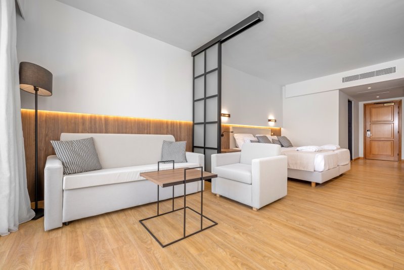 Junior lakosztály a tengerparton