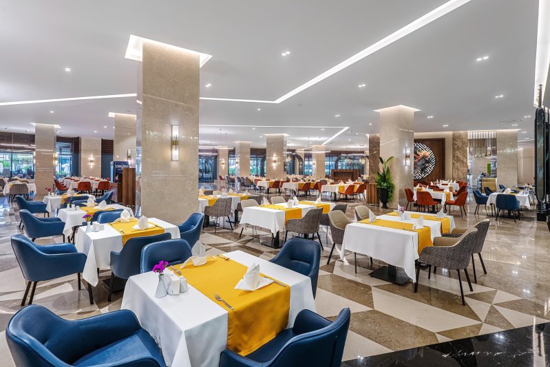 Kirman Calyptus Resort & Spa Side