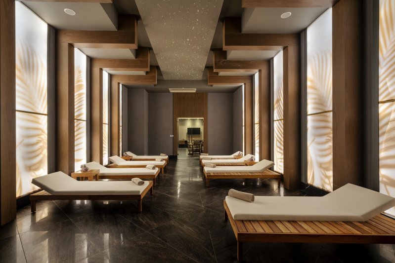 Kirman Calyptus Resort & Spa Side