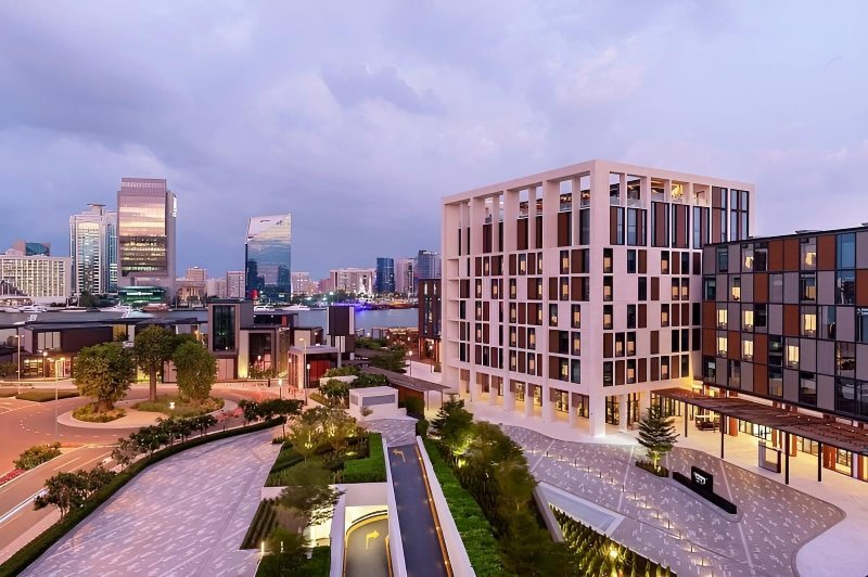 Dubai utazás Canopy By Hilton Dubai