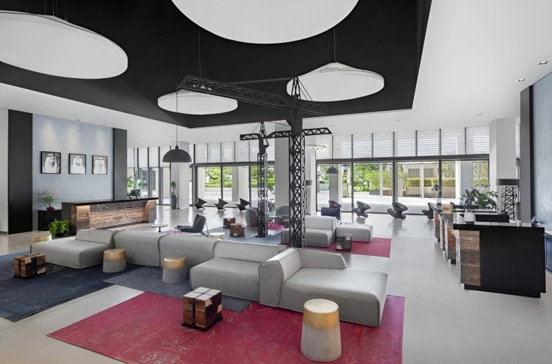 Dubai utazás Canopy By Hilton Dubai