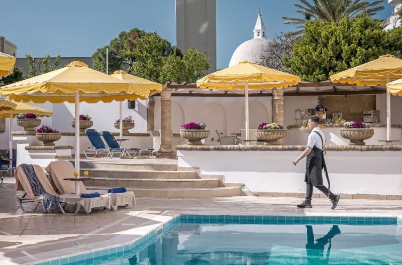 Rodosz utazás Canvas By Mitsis Petit Palais