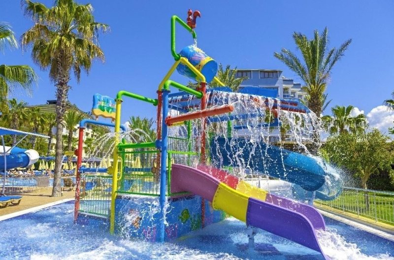 Alanya utazás Caretta Beach