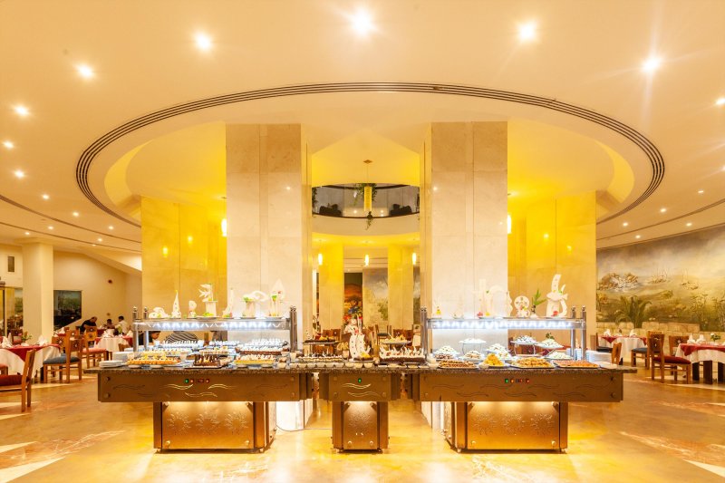 Marsa Matruh utazás Carols Beau Rivage