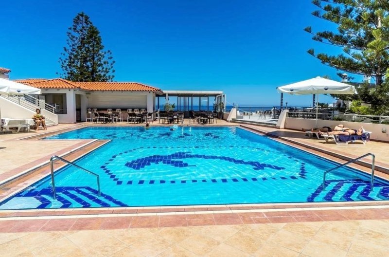 Kréta Sissi utazás Castello Village Resort