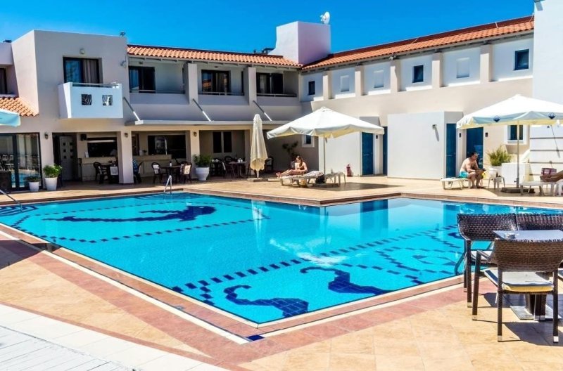 Kréta Sissi utazás Castello Village Resort