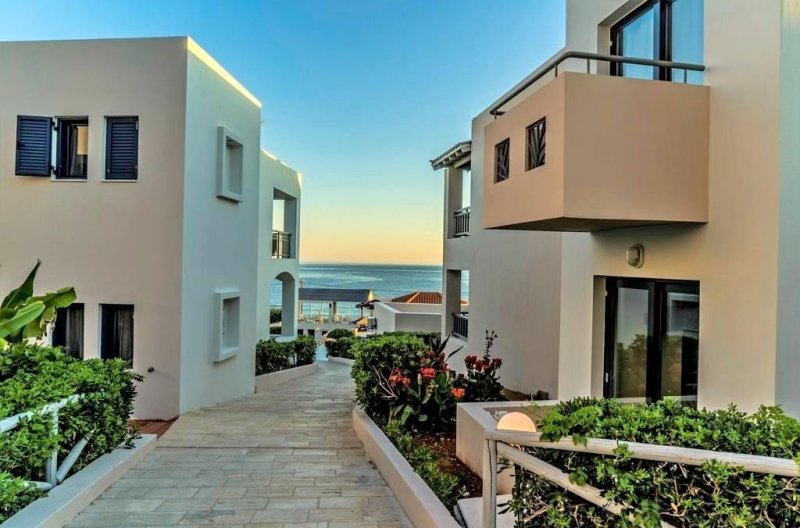 Kréta Sissi utazás Castello Village Resort