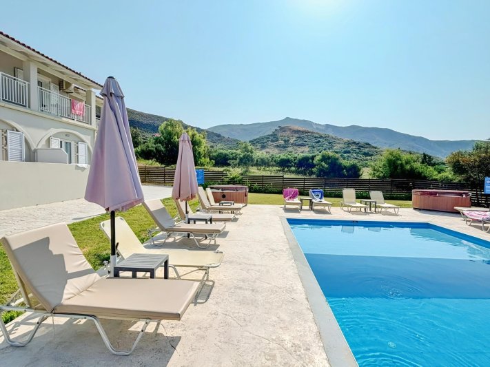 Zakynthos Kalamaki utazás Cavo D´oro