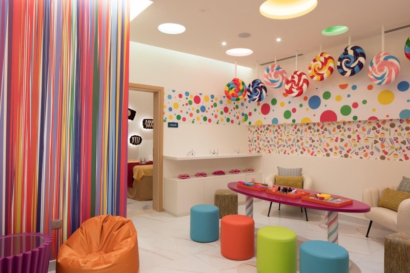 Dubai utazás Centara Mirage Beach Resort