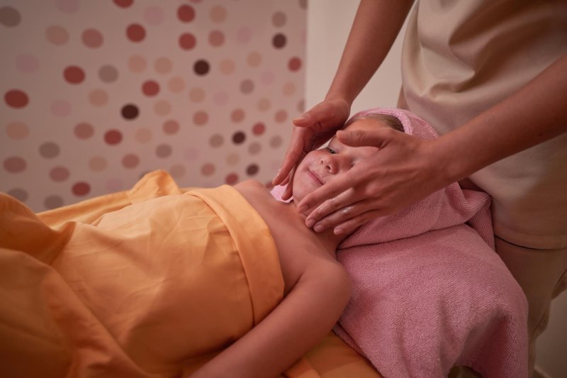 Dubai utazás Centara Mirage Beach Resort