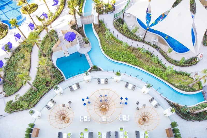 Dubai utazás Centara Mirage Beach Resort