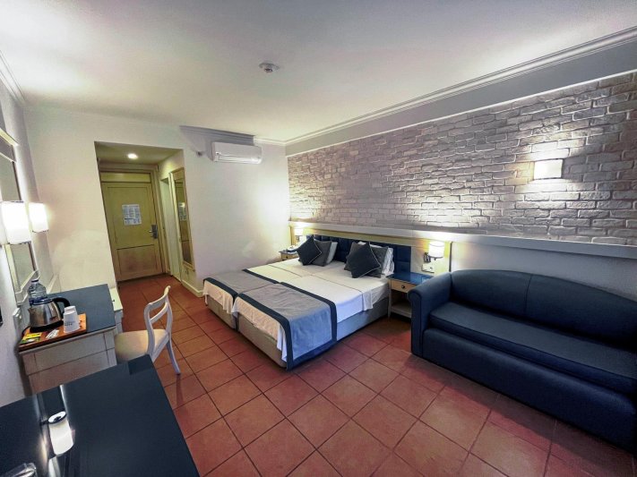 Kemer utazás Champion Holiday Village