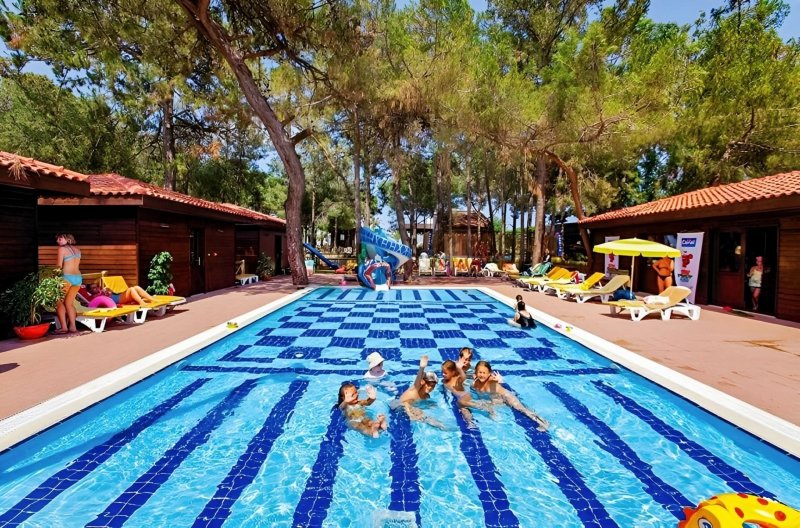 Kemer utazás Champion Holiday Village