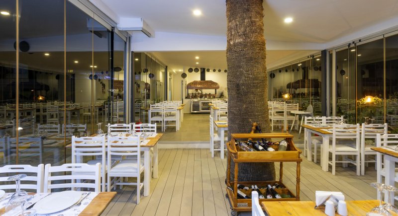 Bodrum utazás Charm Beach Hotel 