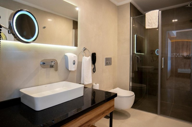 Bodrum utazás City Point Beach & Spa Hotel