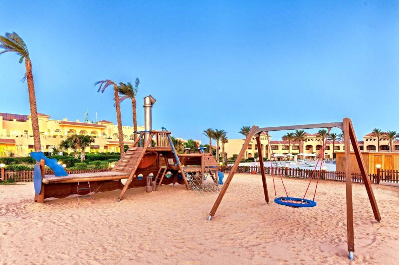 Makadi Bay utazás Cleopatra Luxury Resort Makadi Bay