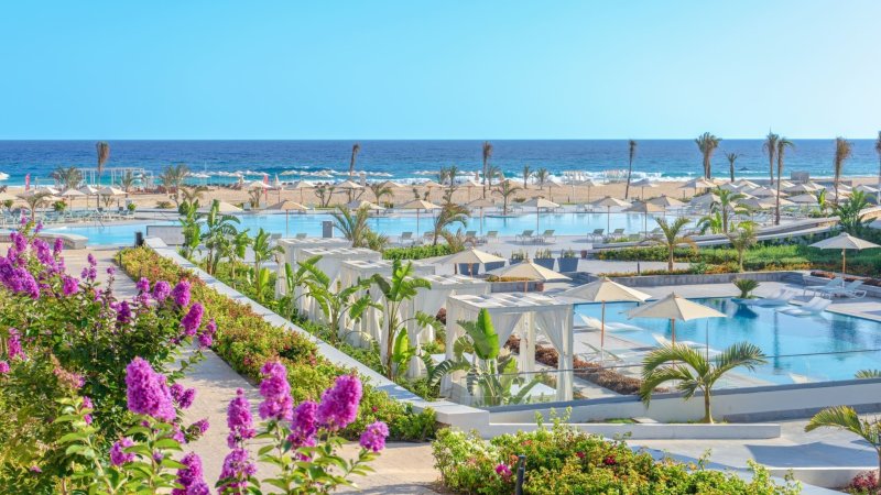 Marsa Matruh utazás Cleopatra Luxury Resort